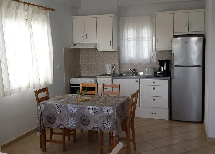 Akti Zaga Apartments